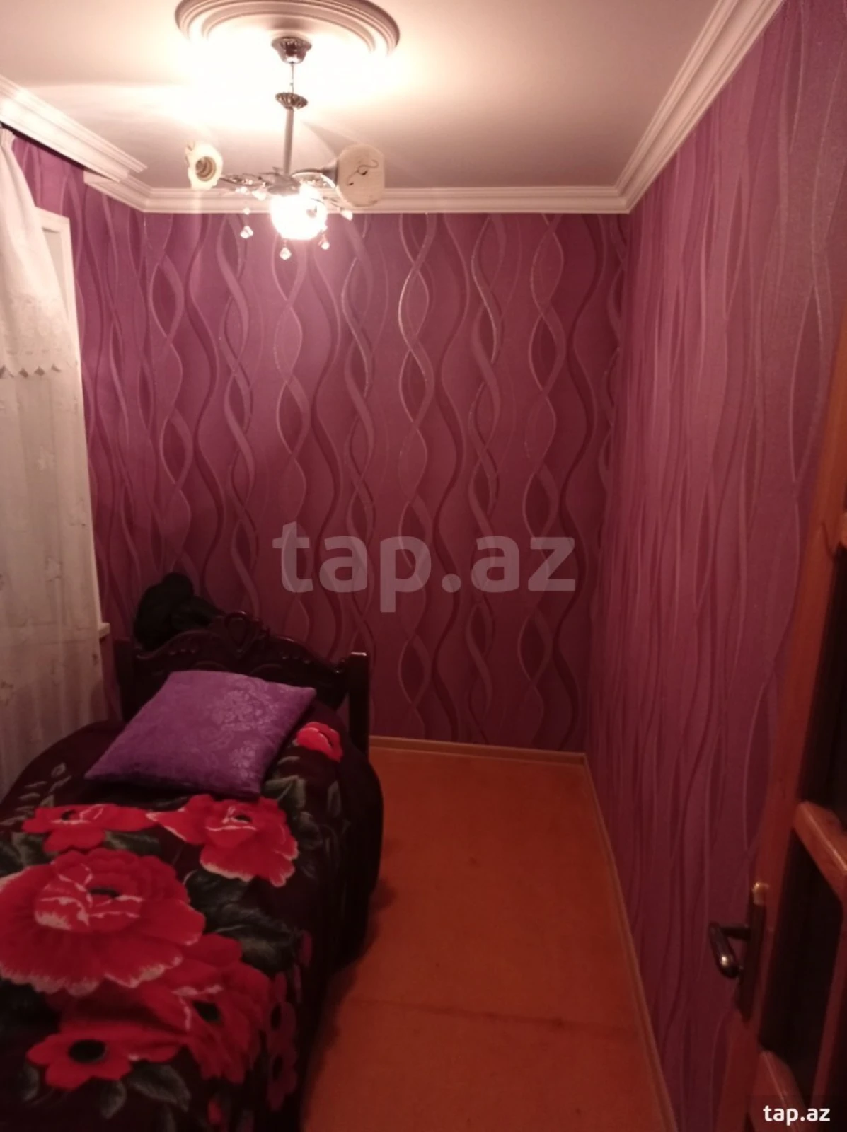 Satılır 5 otaqlı mənzil 72 m²