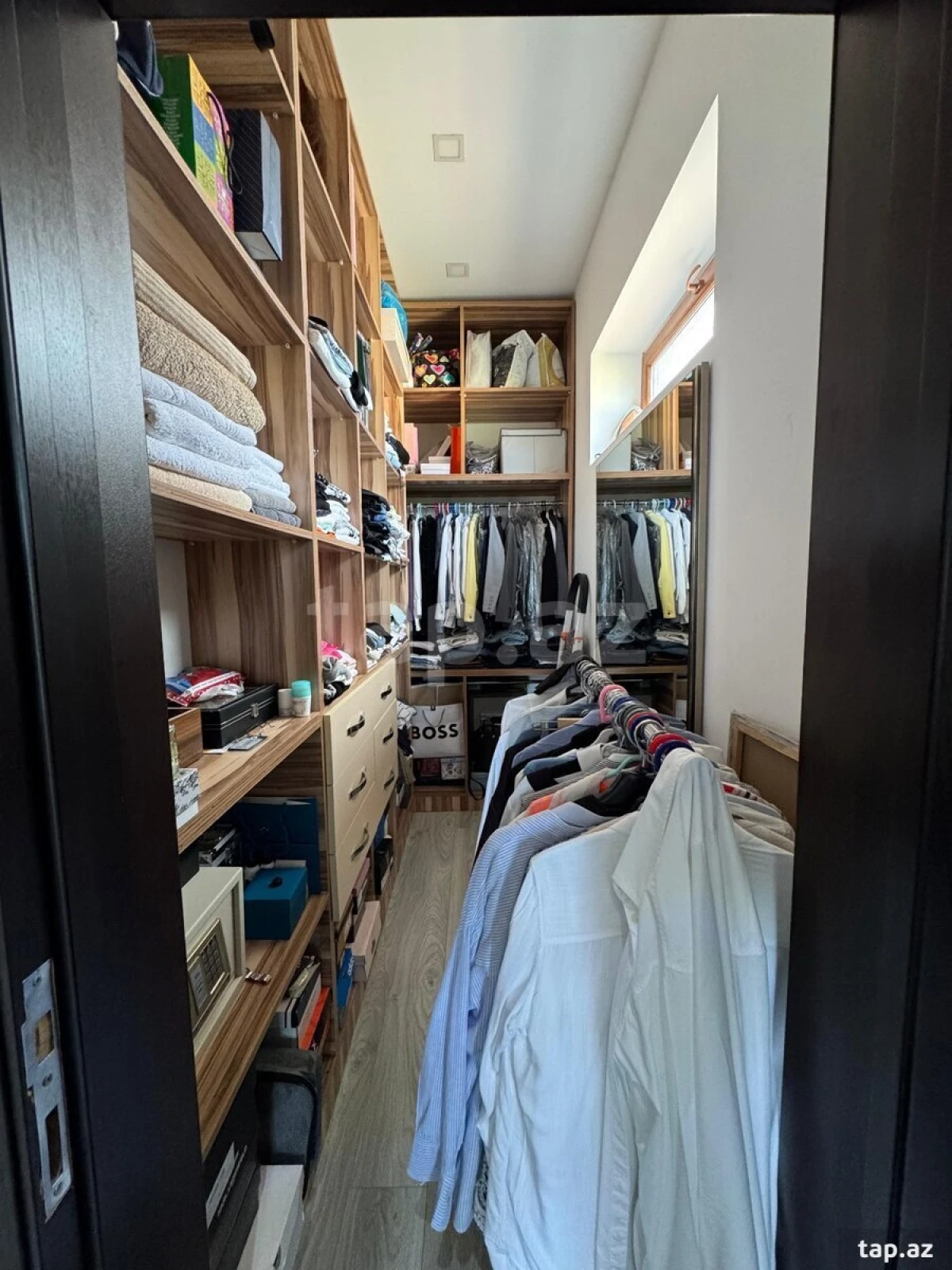 Satılır 5 otaqlı həyət evi