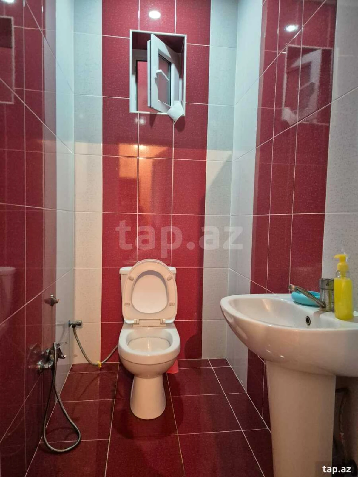 Satılır 4 otaqlı həyət evi