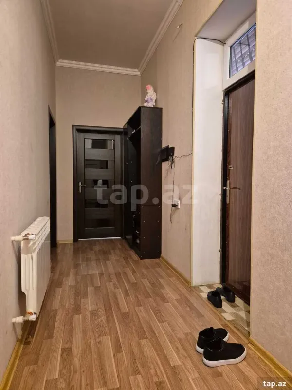 Satılır 4 otaqlı həyət evi