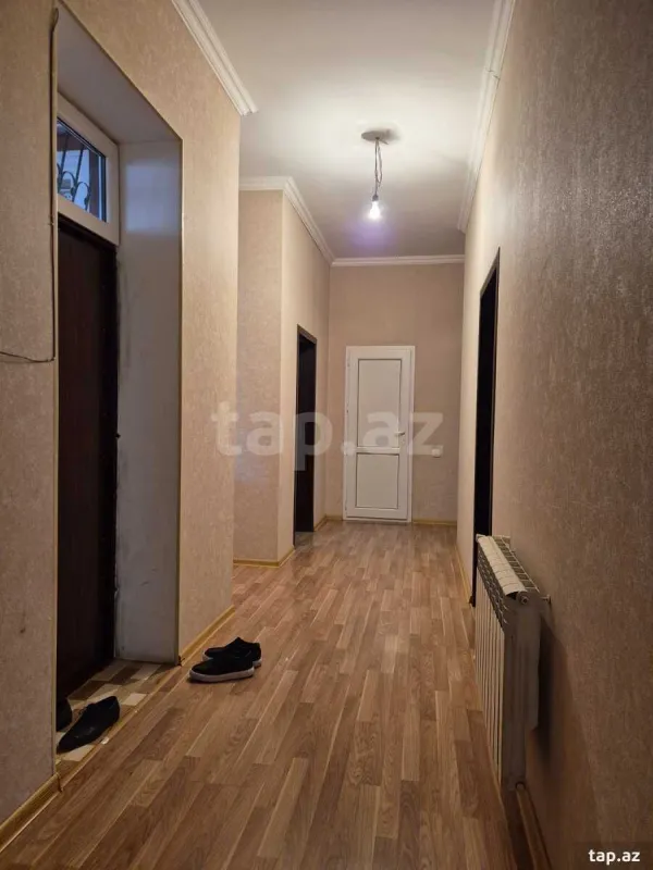 Satılır 4 otaqlı həyət evi