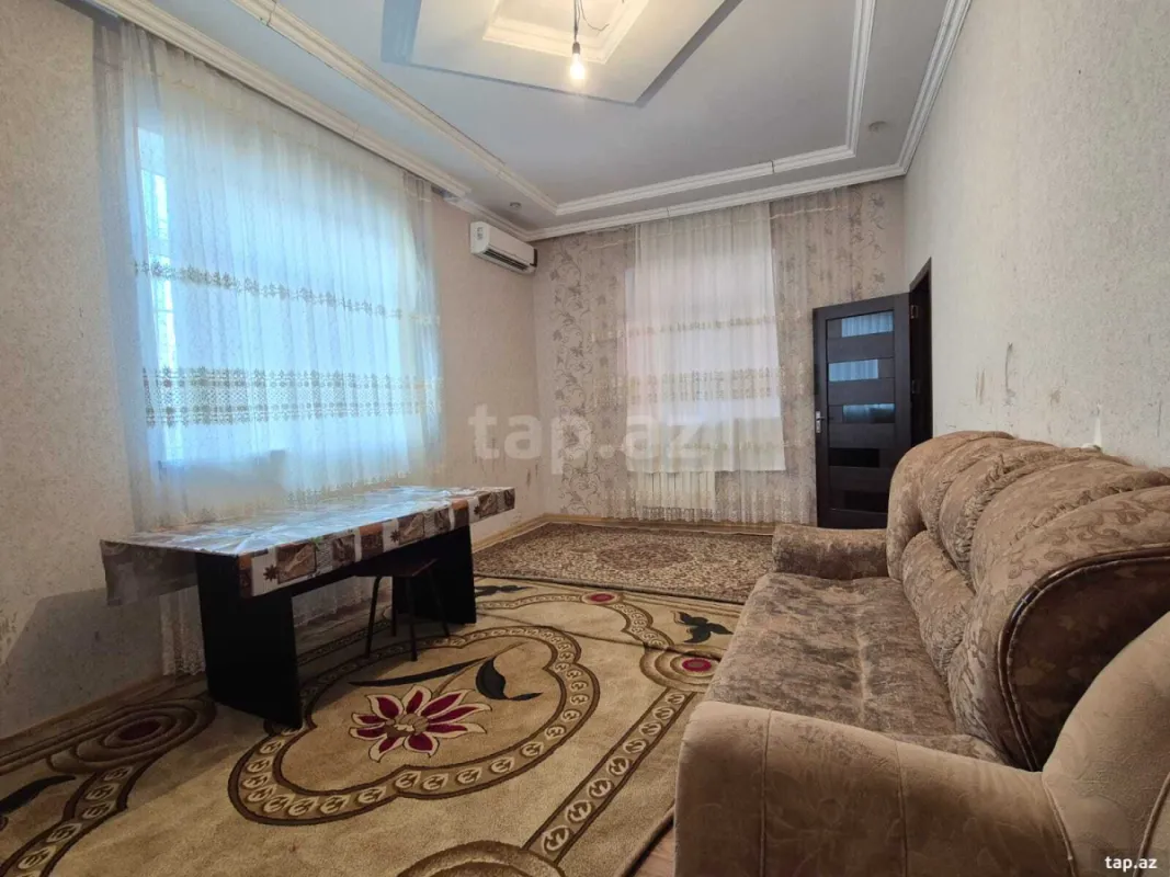 Satılır 4 otaqlı həyət evi