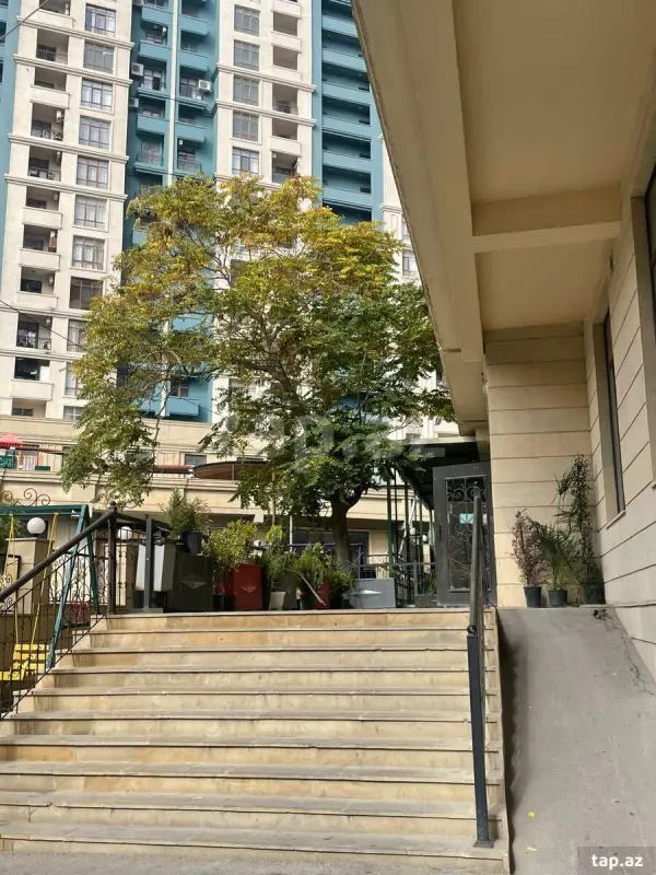 Kirayə verilir 2 otaqlı yeni tikili 55 m²