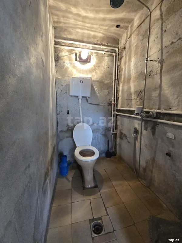 Kirayə verilir 3 otaqlı həyət evi