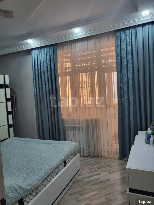Satılır 3 otaqlı yeni tikili 95 m²