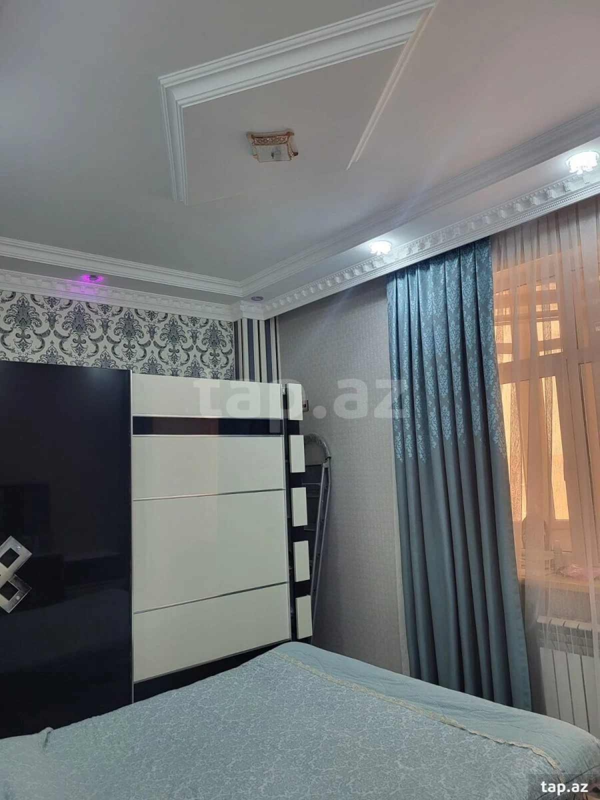Satılır 3 otaqlı yeni tikili 95 m²