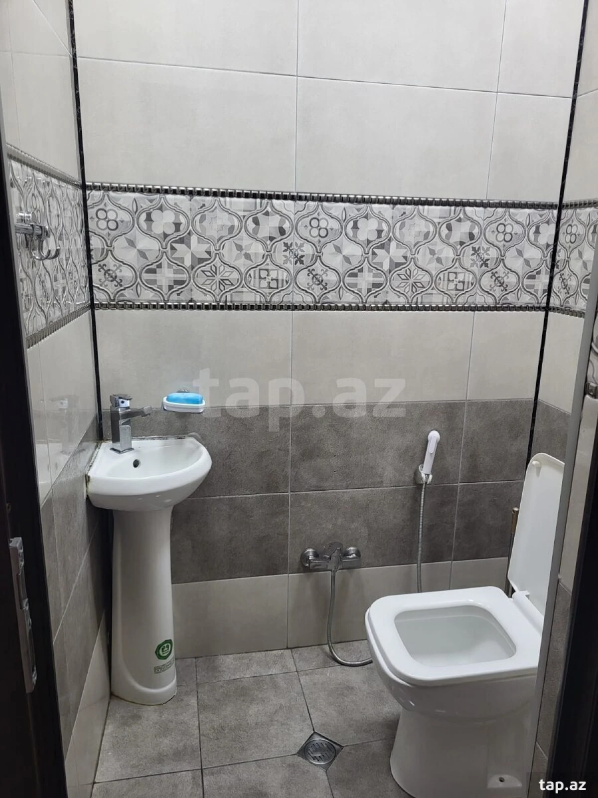 Satılır 3 otaqlı yeni tikili 95 m²