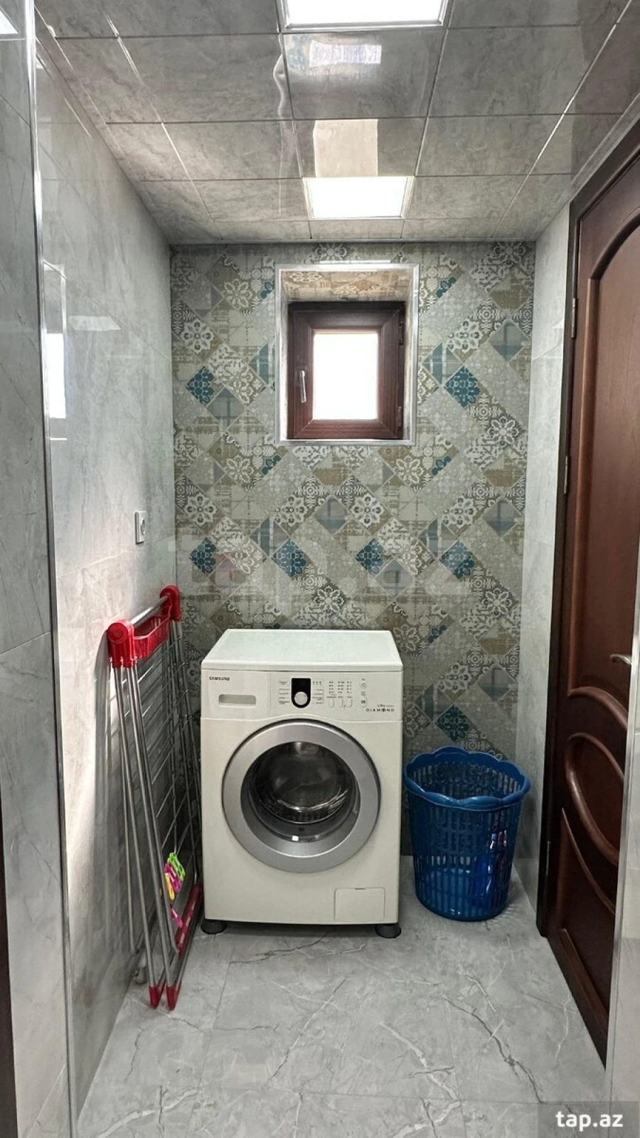 Kirayə verilir 5 otaqlı həyət evi