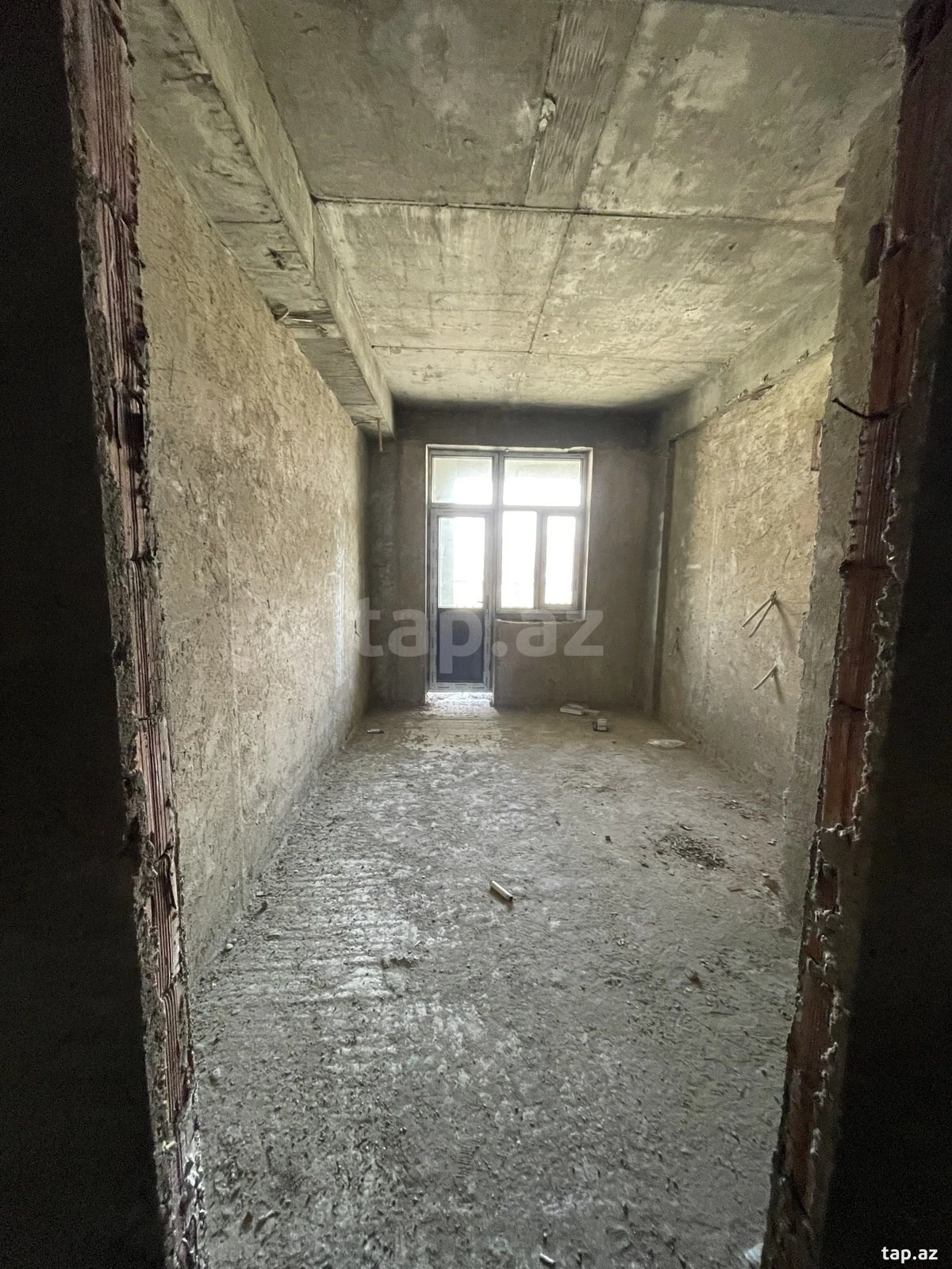 Satılır 4 otaqlı yeni tikili 175 m²