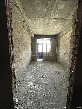 Satılır 4 otaqlı yeni tikili 175 m²