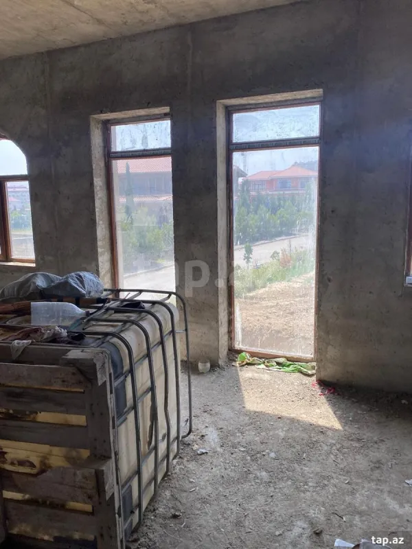 Satılır 1 otaqlı yeni tikili 35 m²