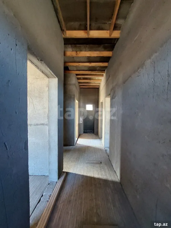 Satılır 3 otaqlı həyət evi