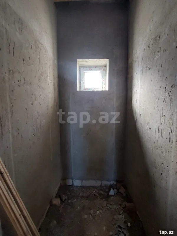 Satılır 3 otaqlı həyət evi