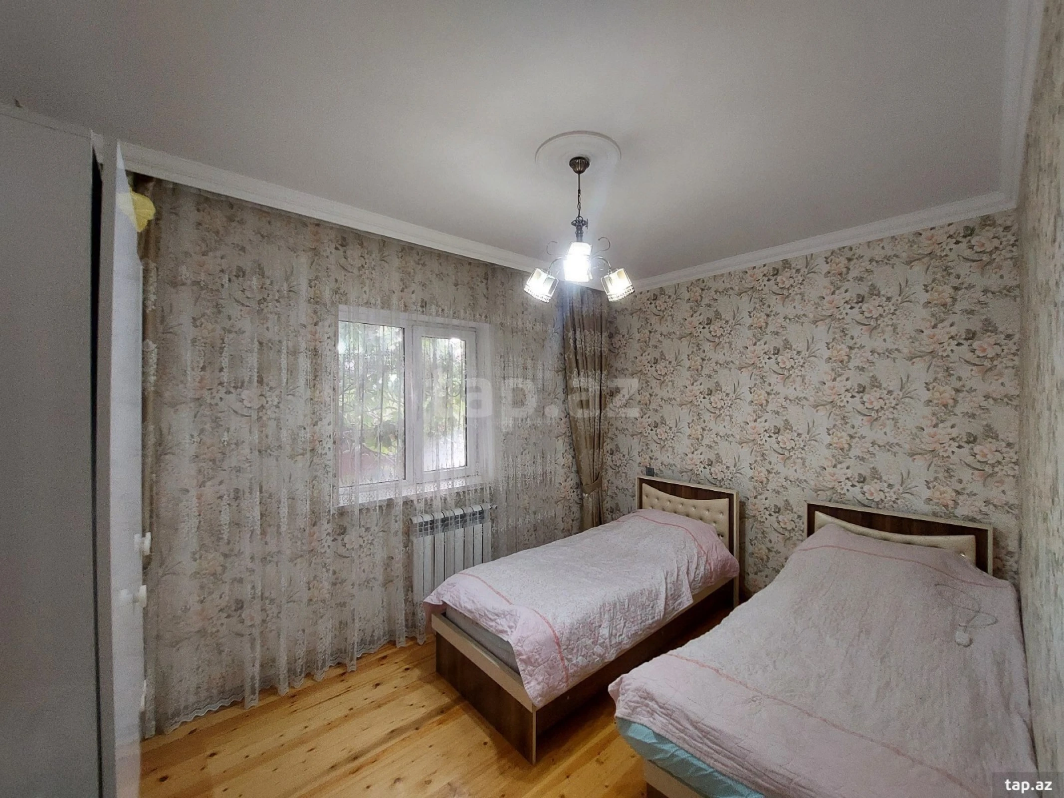 Satılır 4 otaqlı həyət evi