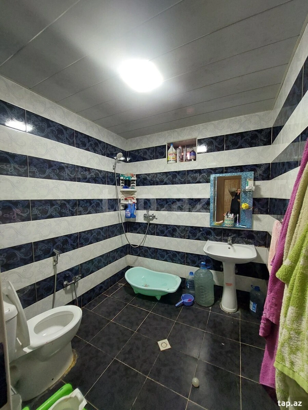 Satılır 4 otaqlı həyət evi