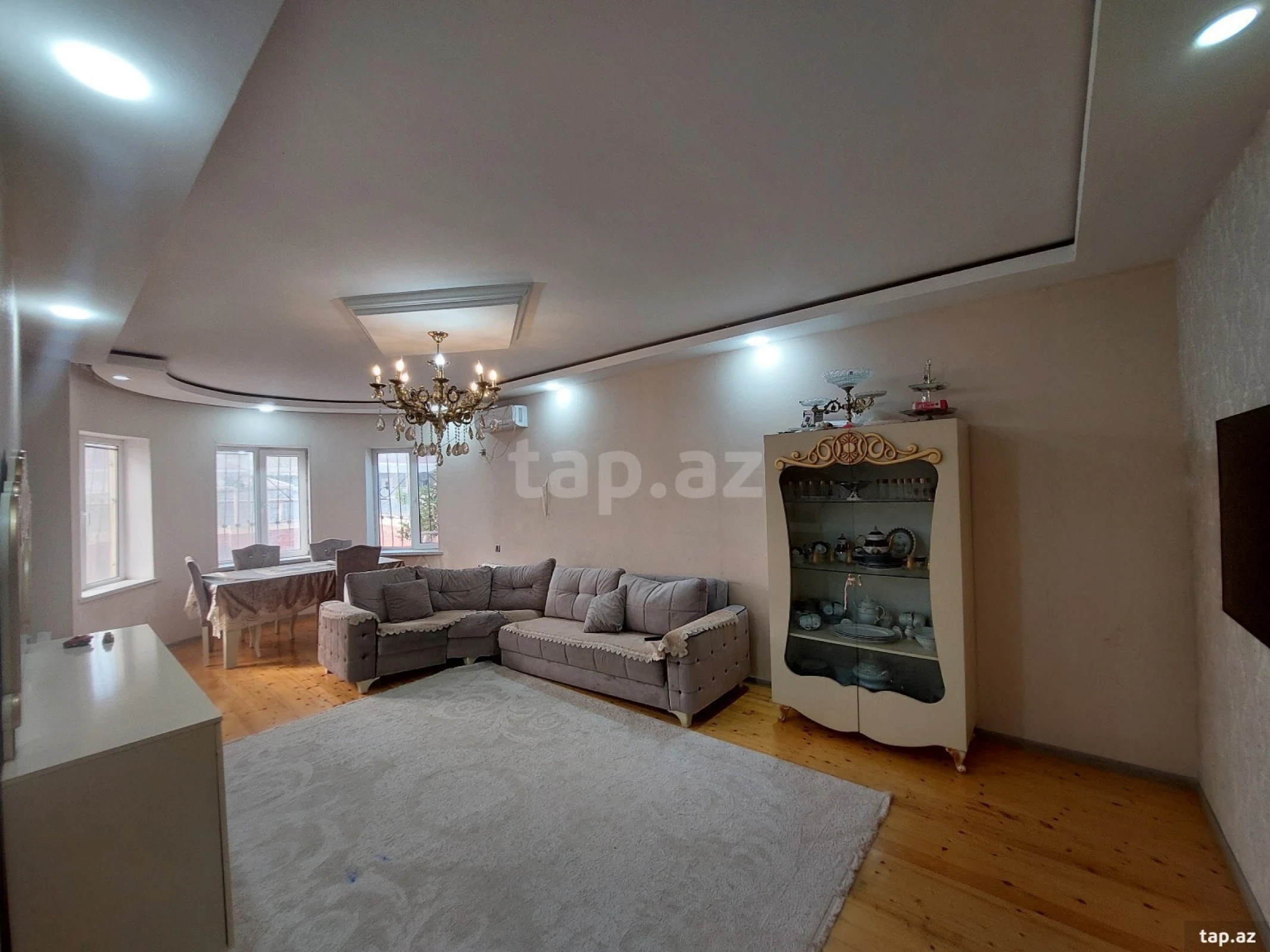 Satılır 4 otaqlı həyət evi