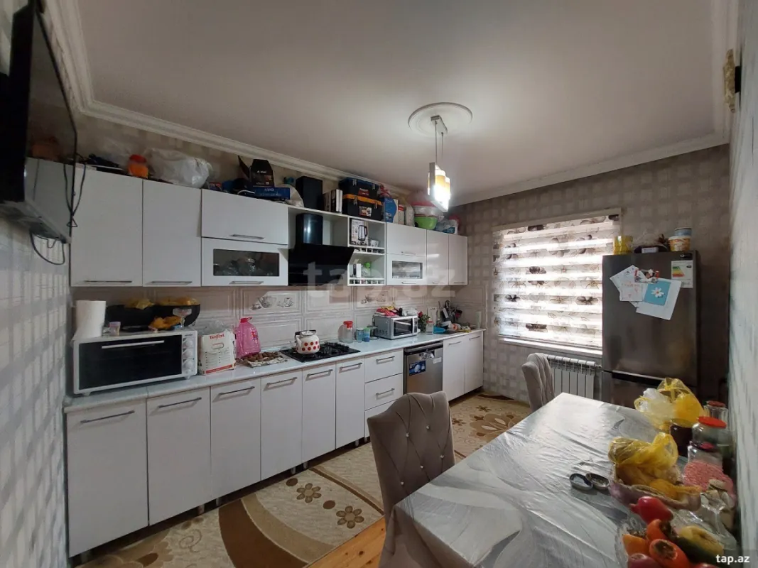 Satılır 4 otaqlı həyət evi