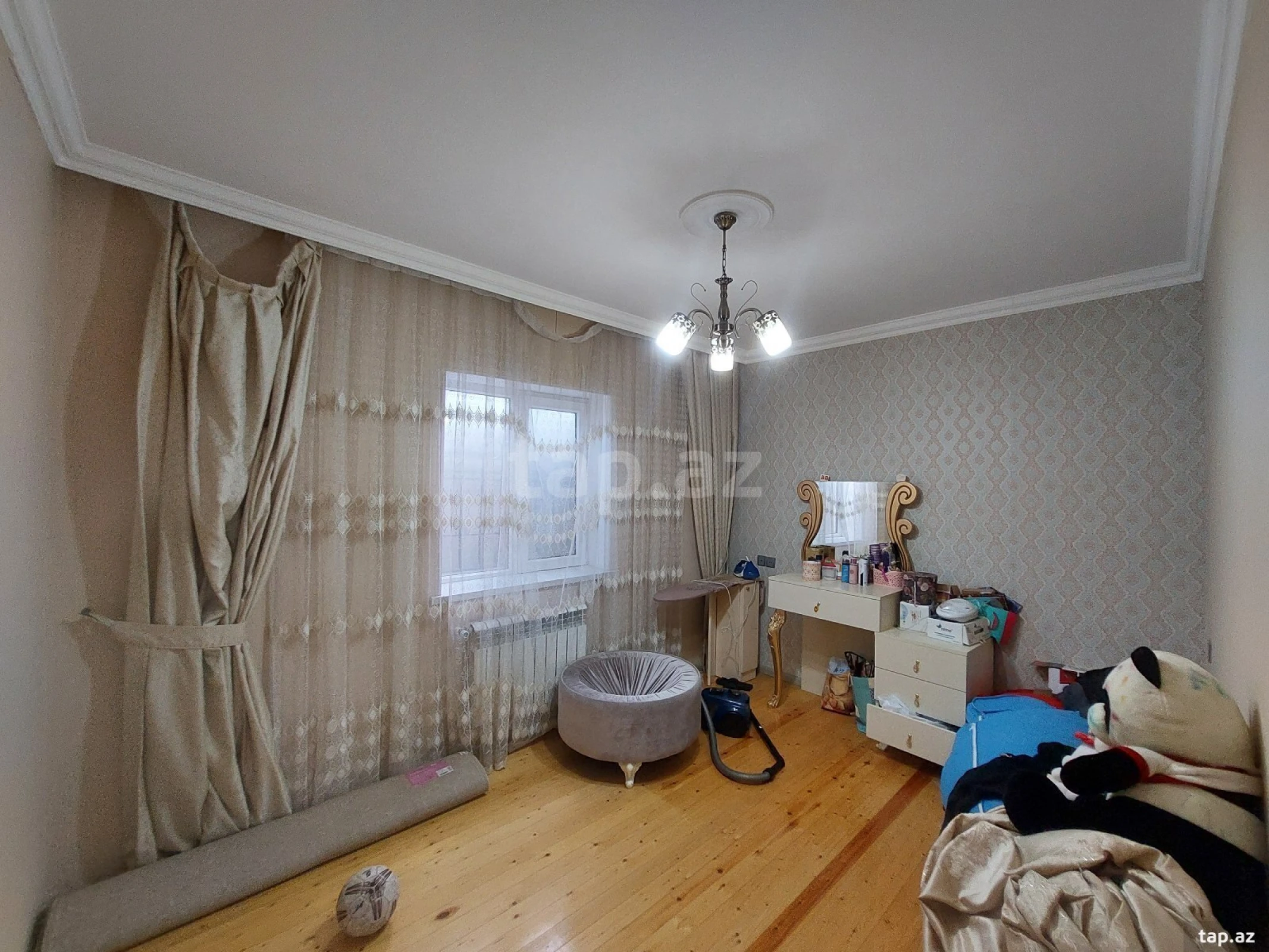 Satılır 4 otaqlı həyət evi