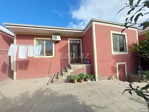 Satılır 4 otaqlı həyət evi