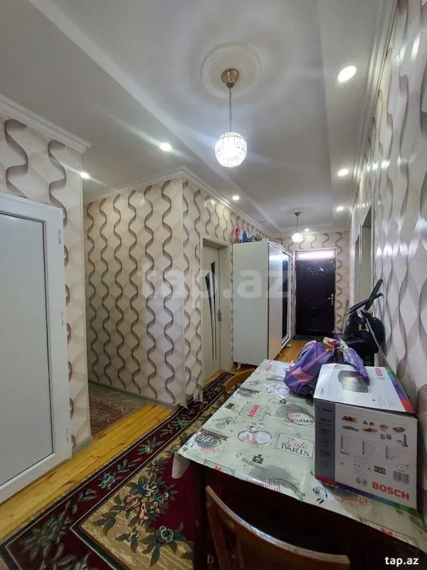 Satılır 4 otaqlı həyət evi