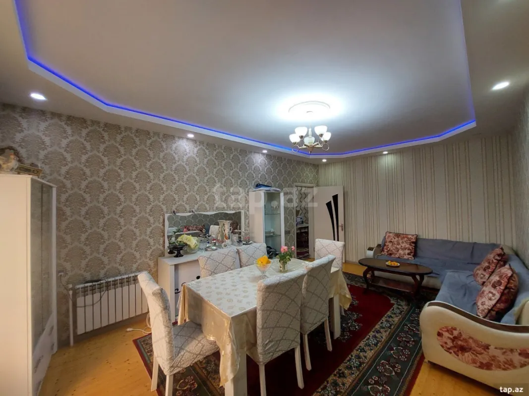 Satılır 4 otaqlı həyət evi