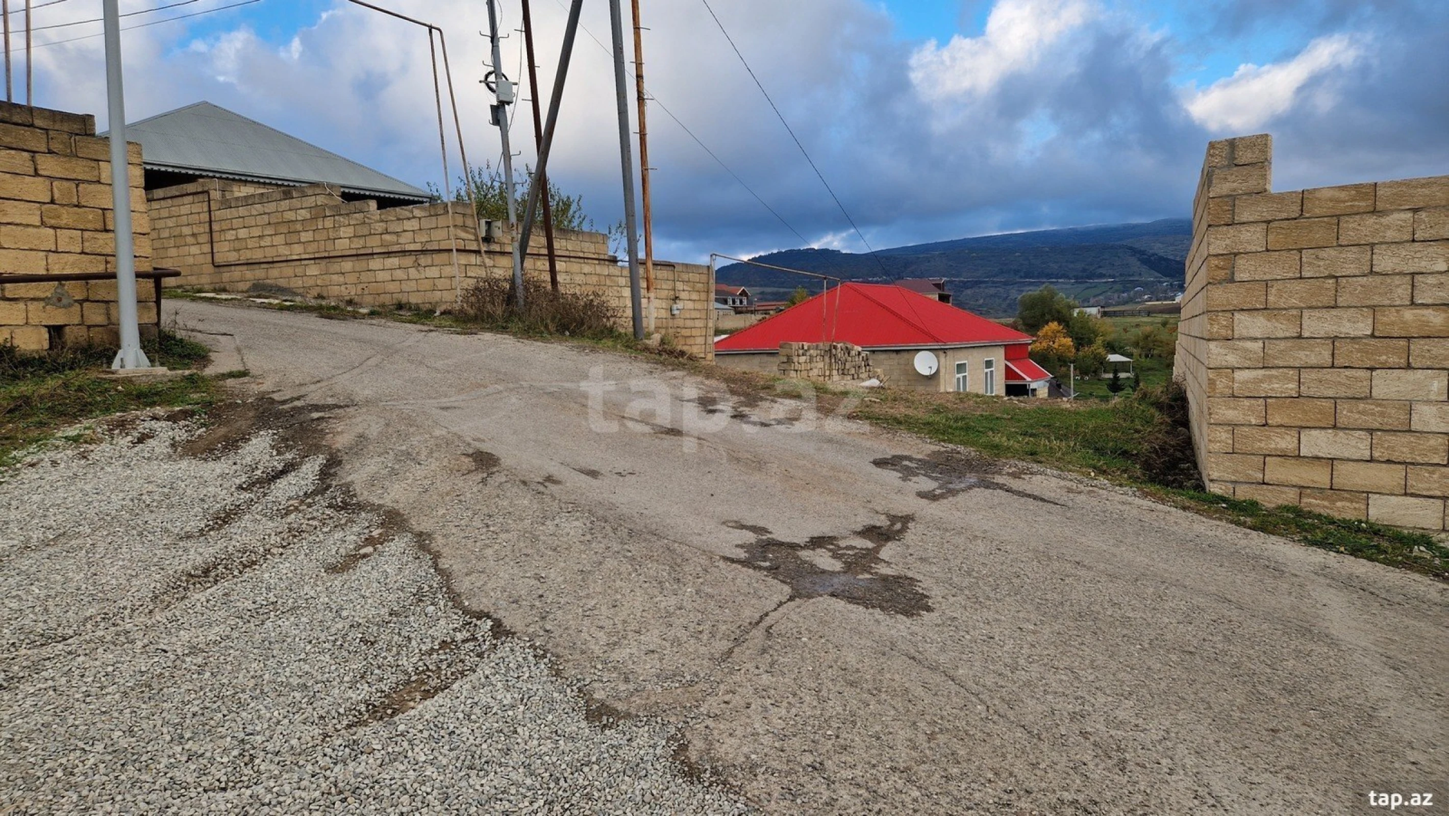 Satılır torpaq sahəsi