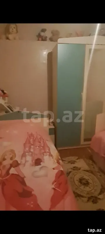 Satılır 5 otaqlı həyət evi