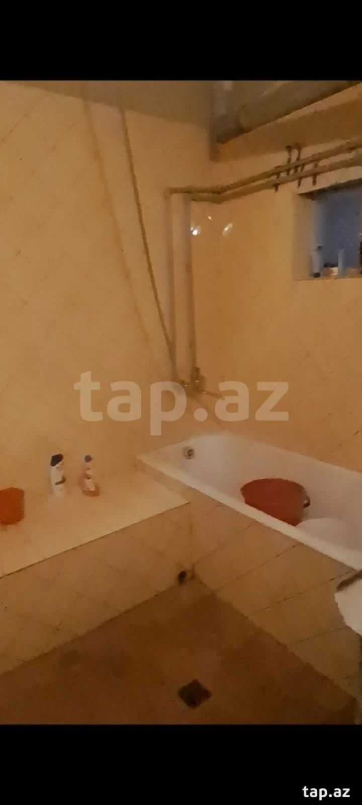 Satılır 5 otaqlı həyət evi