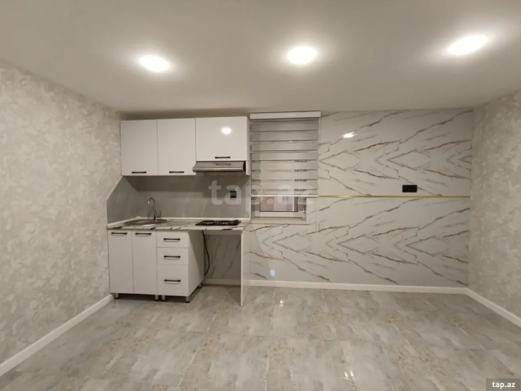 Satılır 5 otaqlı həyət evi