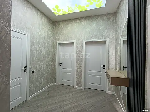 Satılır 5 otaqlı həyət evi