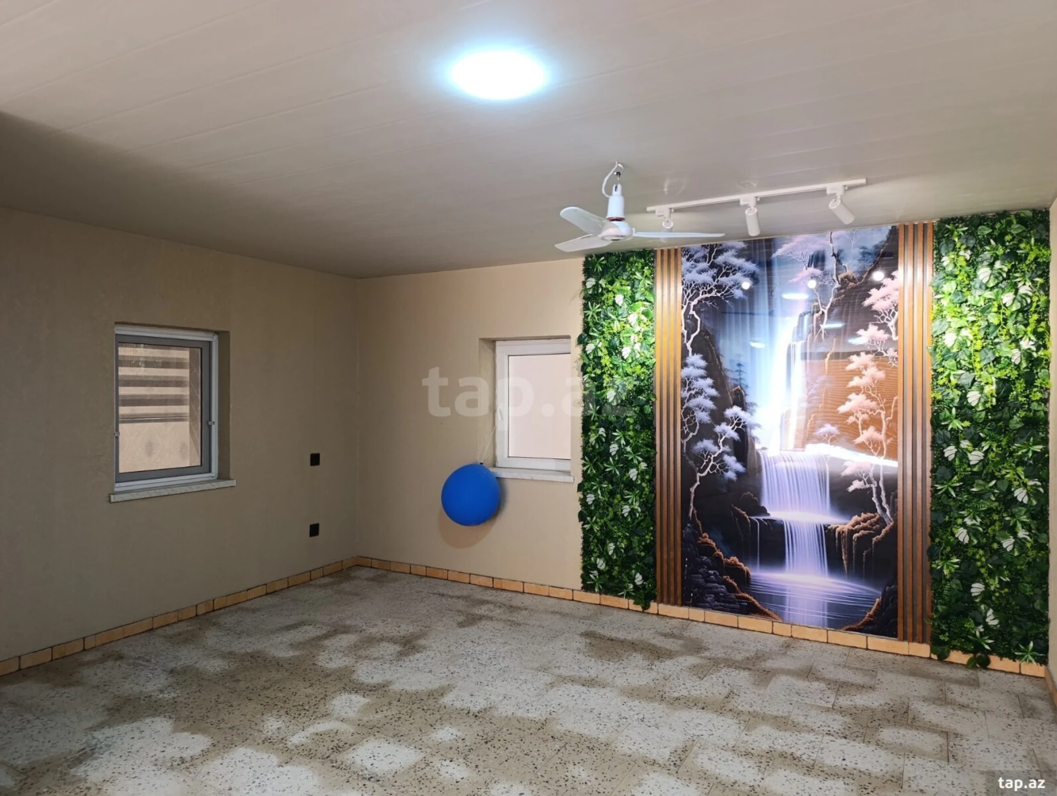 Satılır 5 otaqlı həyət evi