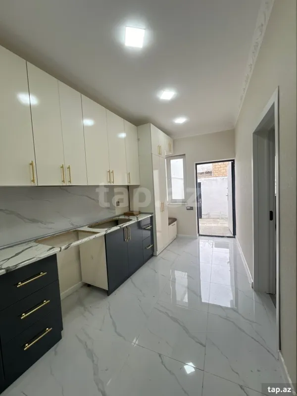 Satılır 3 otaqlı həyət evi