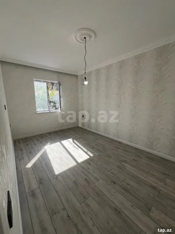 Satılır 3 otaqlı həyət evi