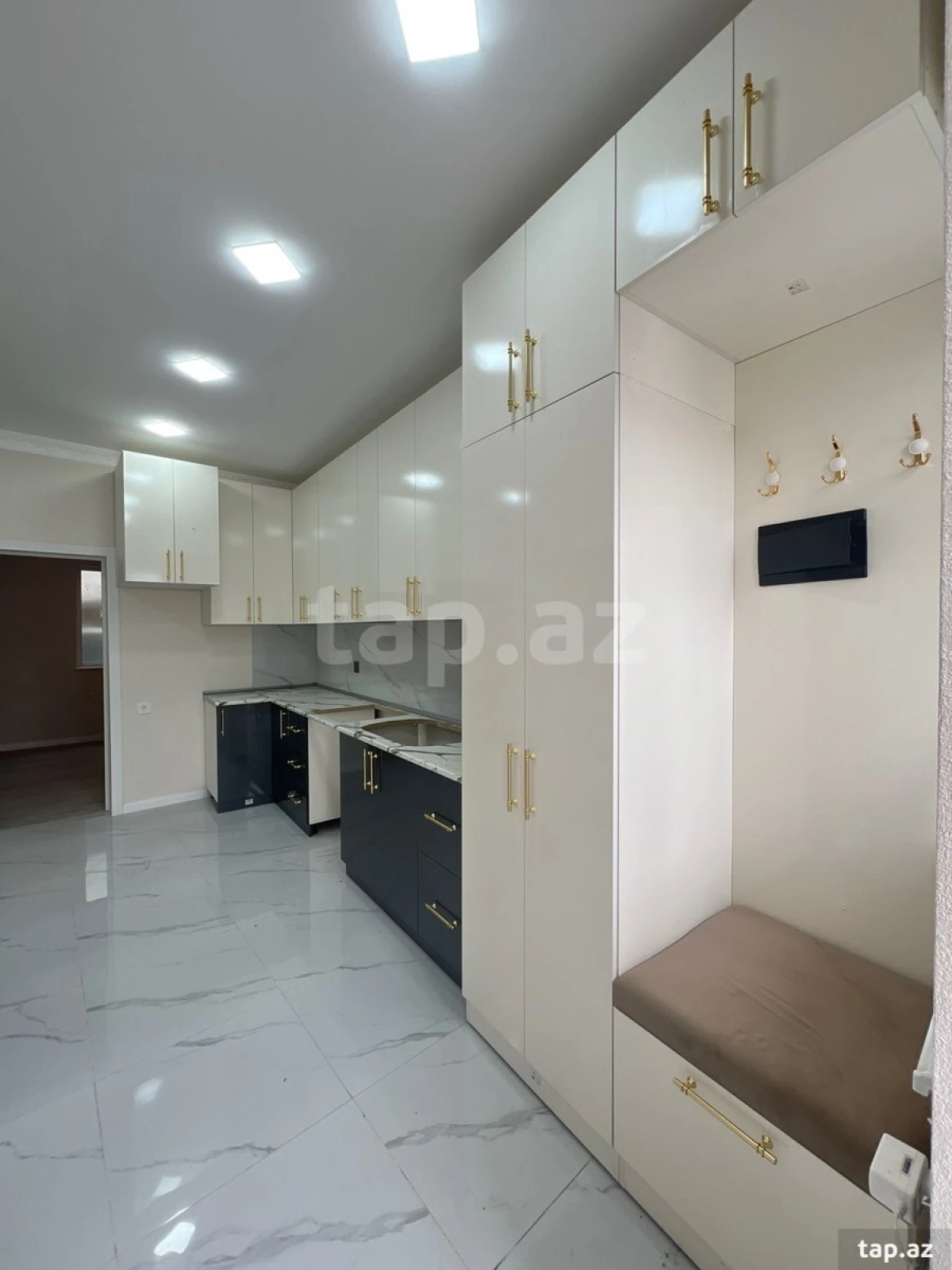 Satılır 3 otaqlı həyət evi