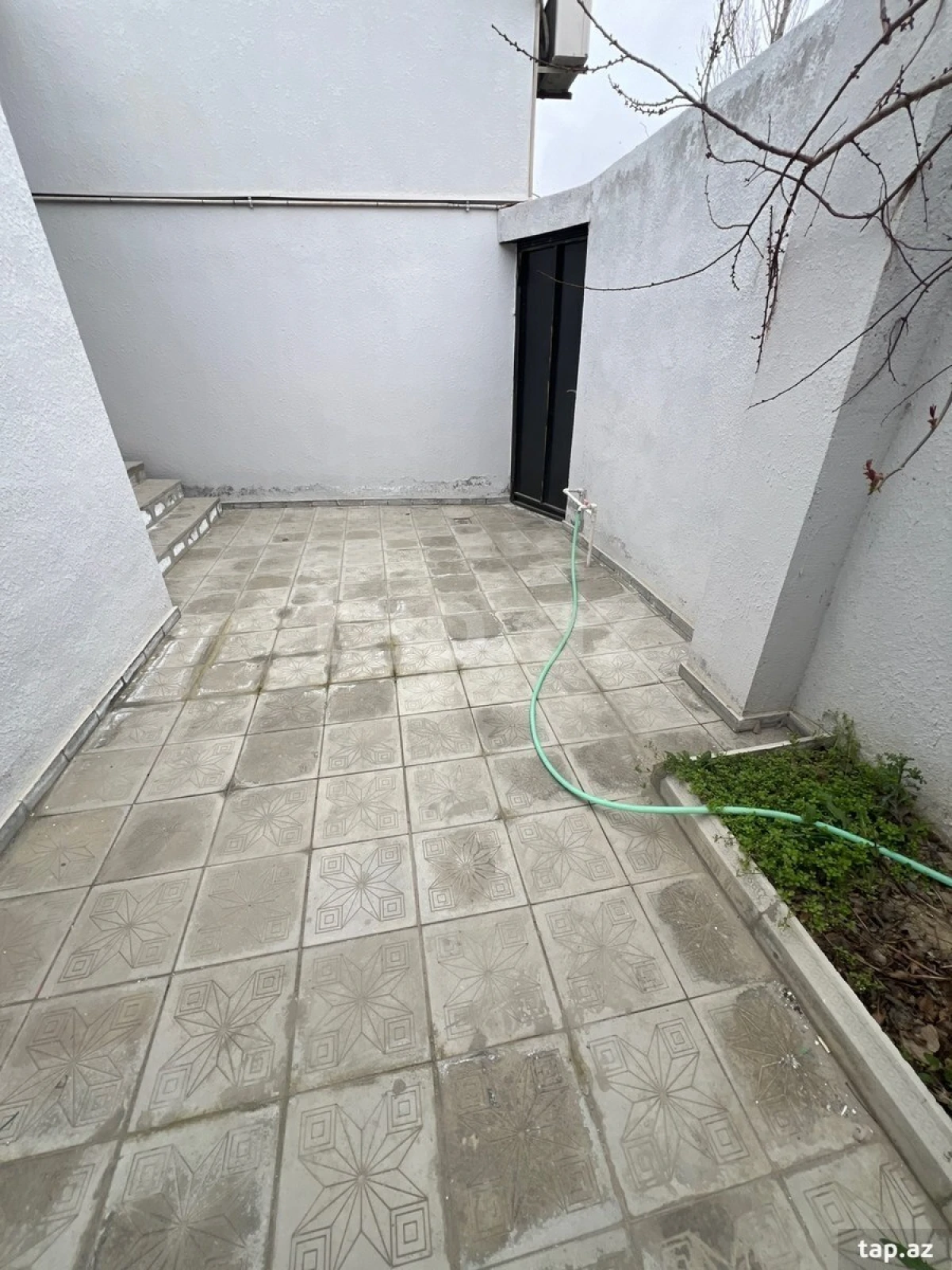 Satılır 3 otaqlı həyət evi