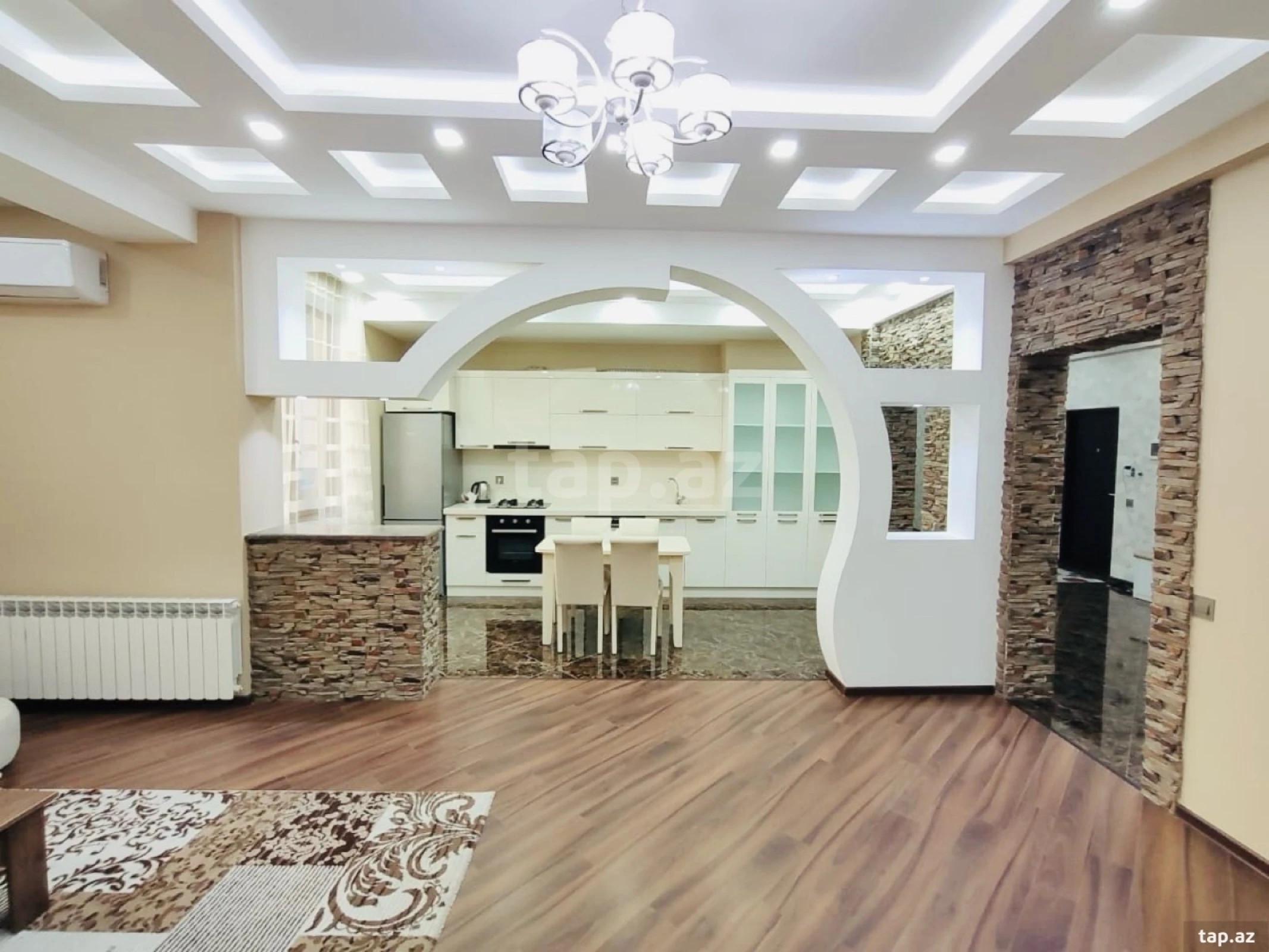 Kirayə verilir 2 otaqlı yeni tikili 100 m²