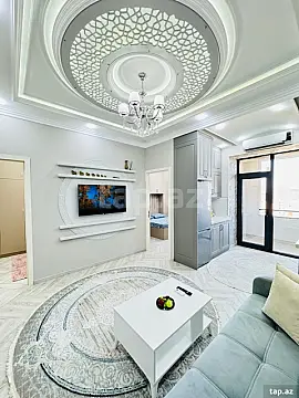 Kirayə verilir 3 otaqlı yeni tikili 80 m²