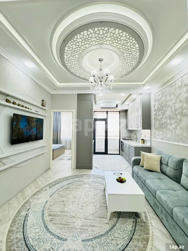 Kirayə verilir 3 otaqlı yeni tikili 80 m²