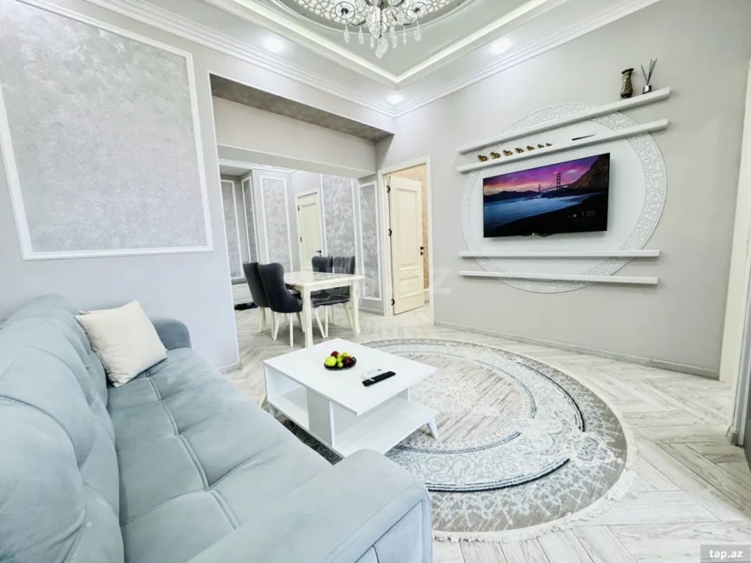 Kirayə verilir 3 otaqlı yeni tikili 80 m²