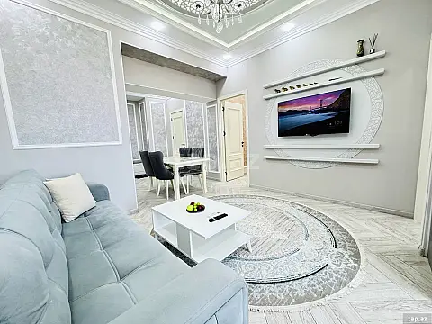 Kirayə verilir 3 otaqlı yeni tikili 80 m²