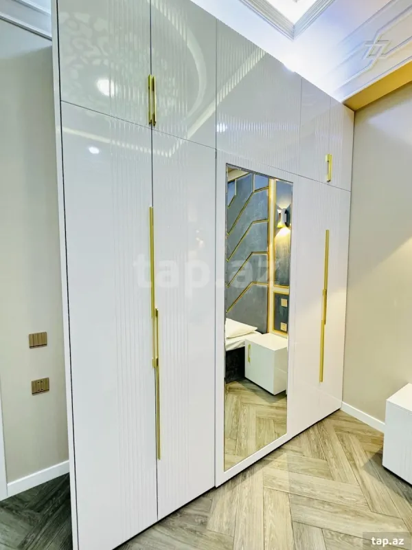 Kirayə verilir 3 otaqlı yeni tikili 80 m²