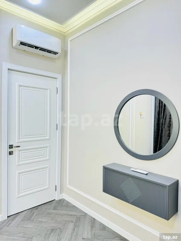 Kirayə verilir 3 otaqlı yeni tikili 80 m²