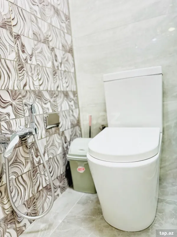 Kirayə verilir 3 otaqlı yeni tikili 80 m²