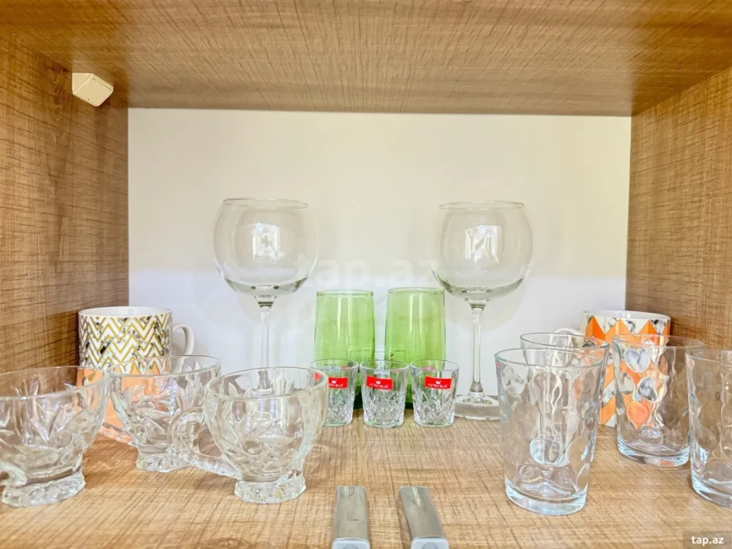 Kirayə verilir 3 otaqlı yeni tikili 80 m²