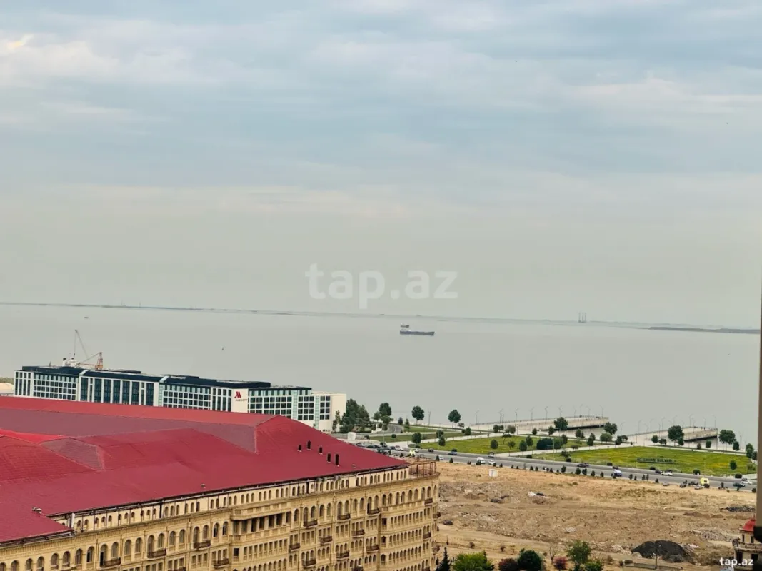 Kirayə verilir 3 otaqlı yeni tikili 80 m²