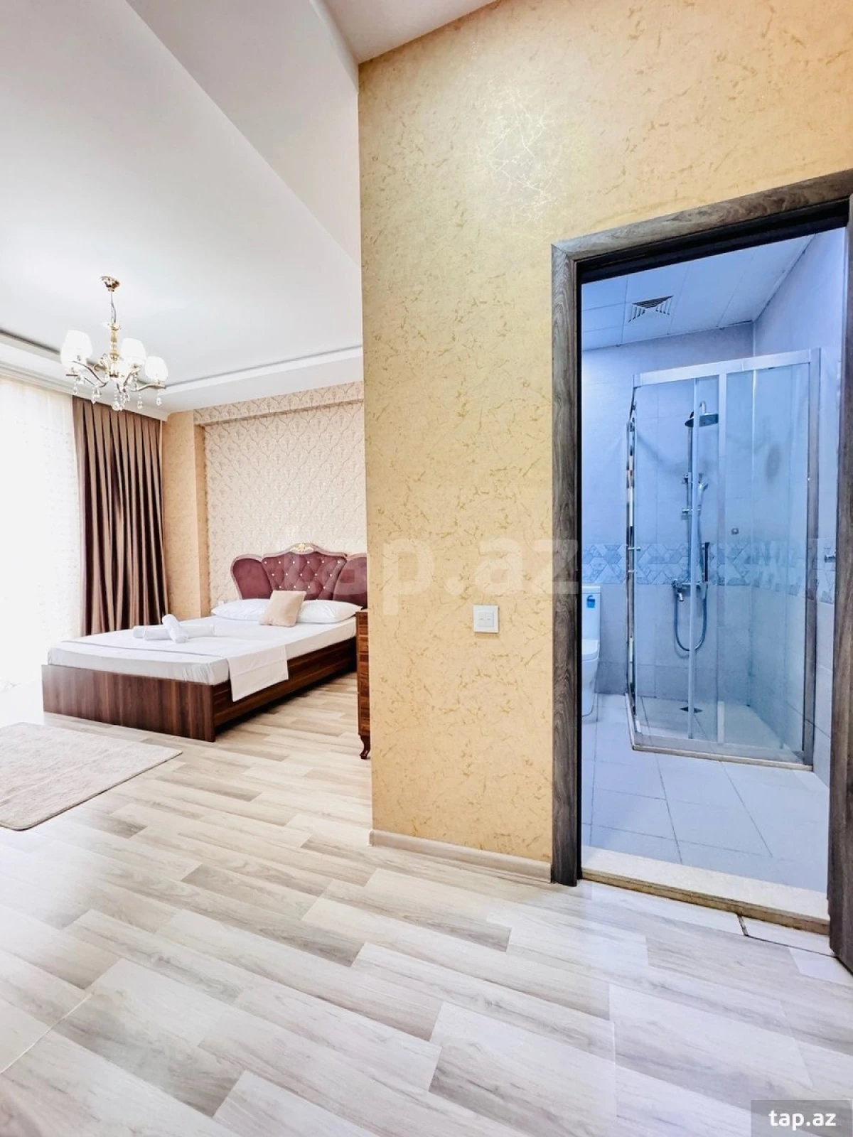 Kirayə verilir 3 otaqlı yeni tikili 120 m²