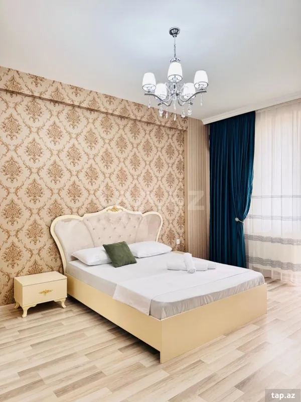 Kirayə verilir 3 otaqlı yeni tikili 120 m²