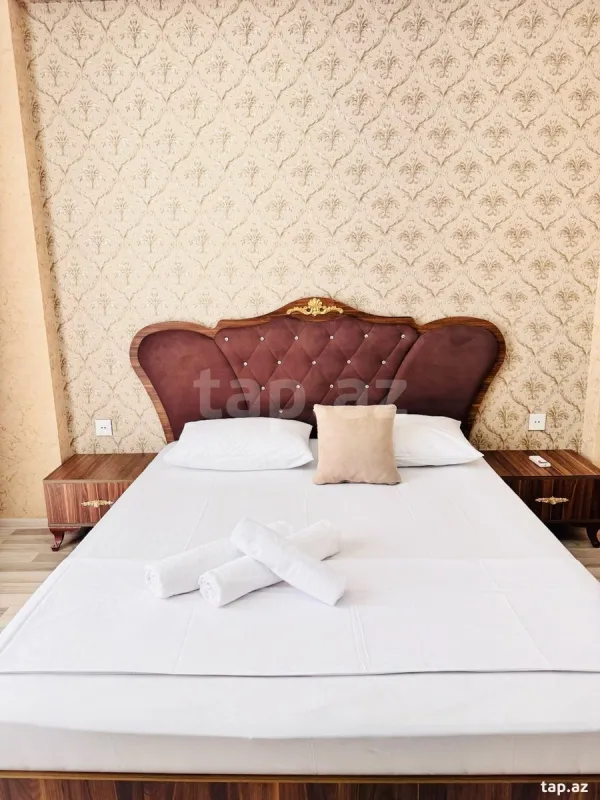 Kirayə verilir 3 otaqlı yeni tikili 120 m²