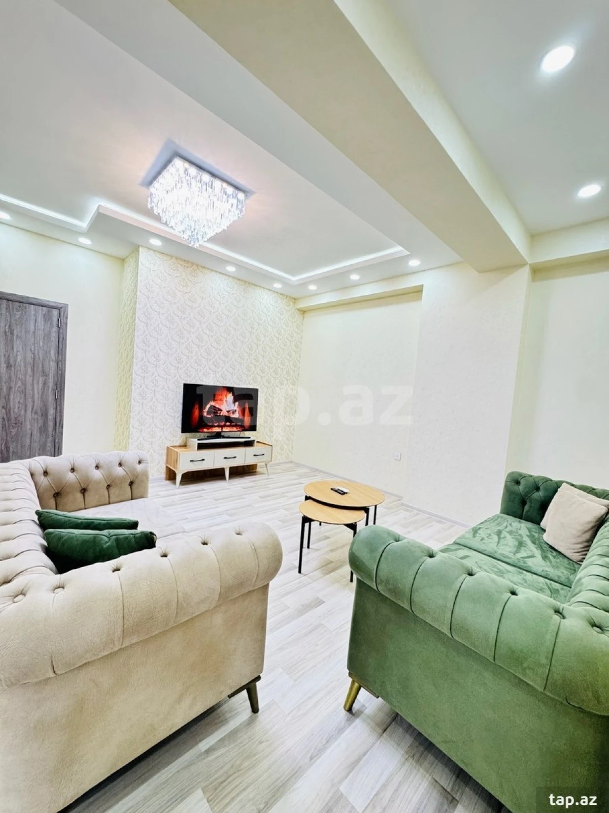 Kirayə verilir 3 otaqlı yeni tikili 120 m²