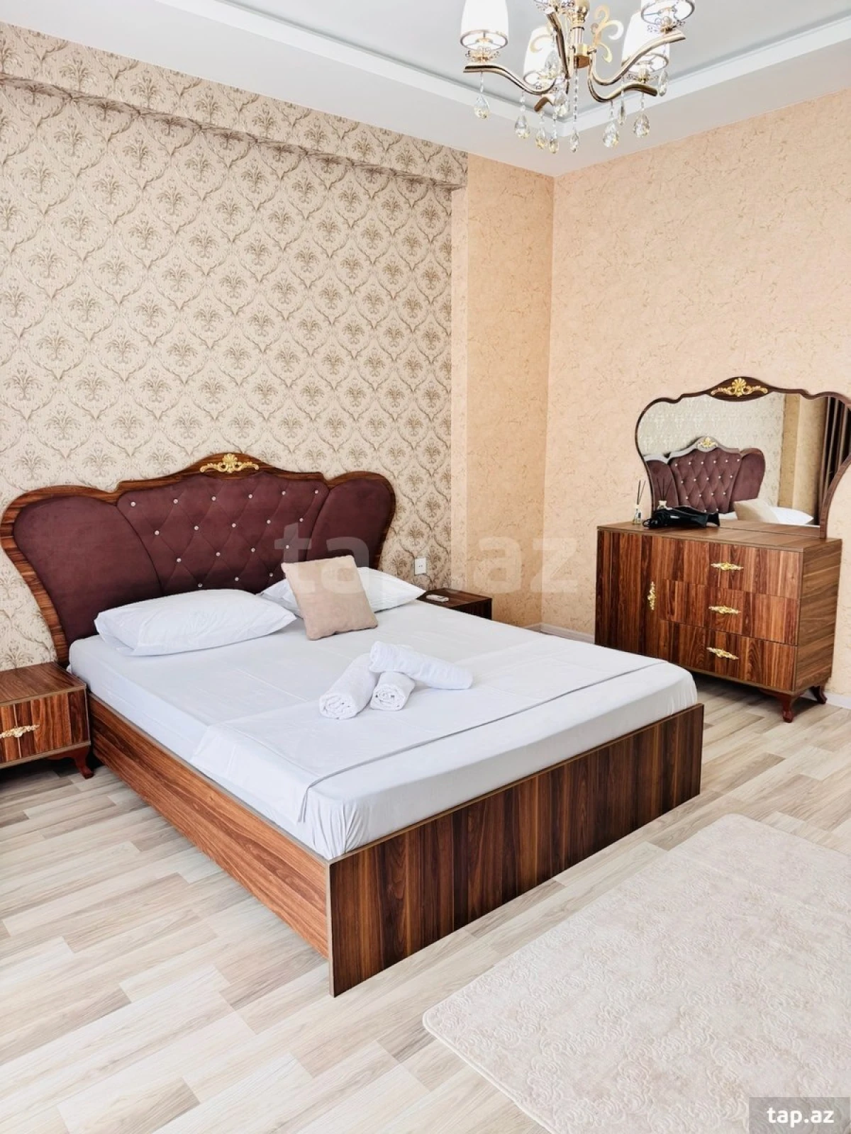 Kirayə verilir 3 otaqlı yeni tikili 120 m²